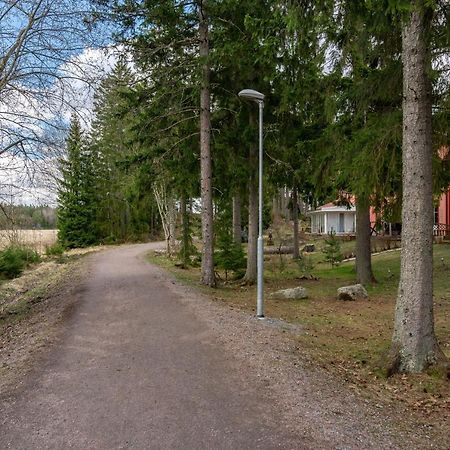 Uppsala Large Family Home Beside Forest Екстериор снимка